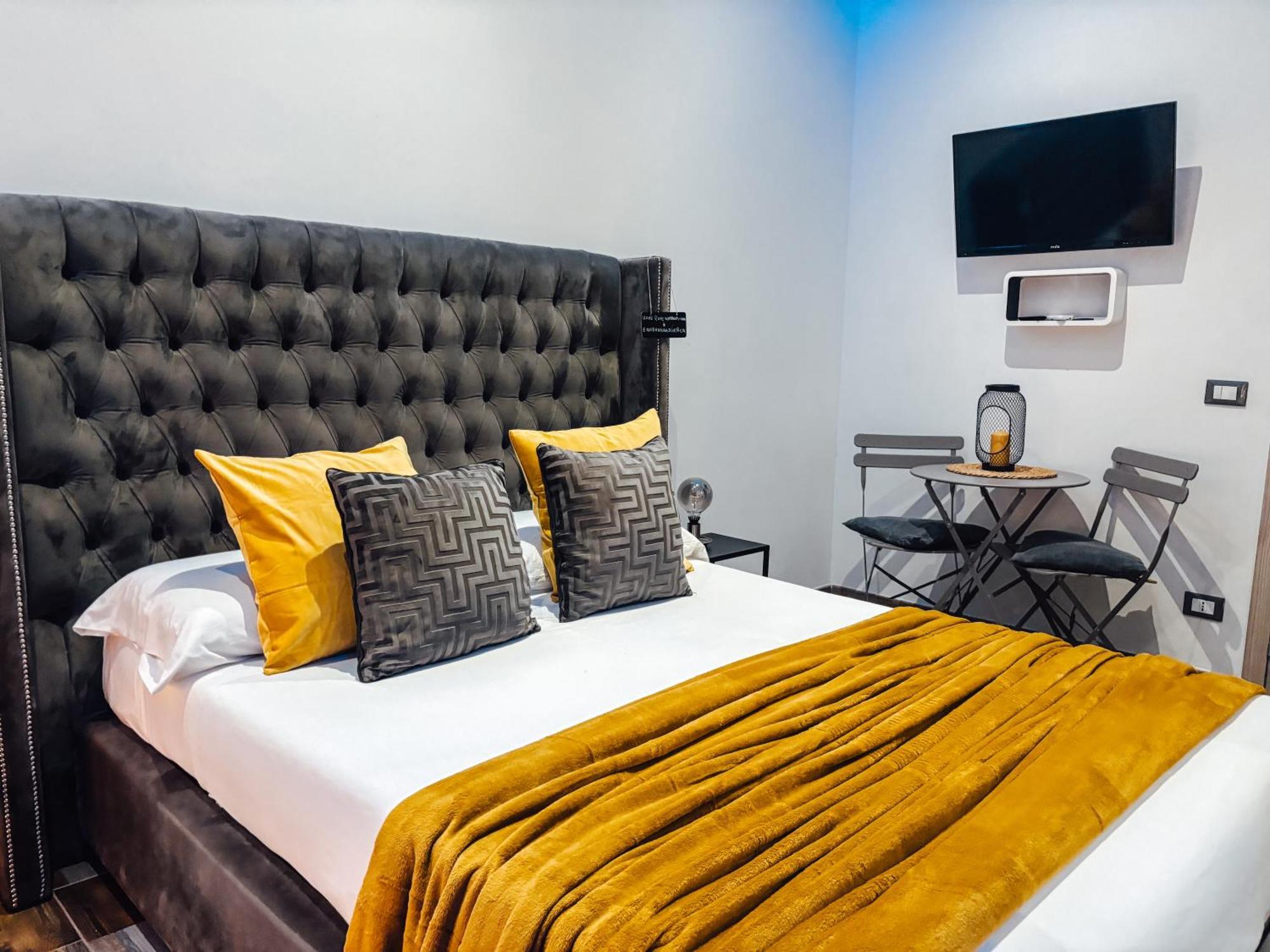 Matriosca Suites Рим Екстериор снимка