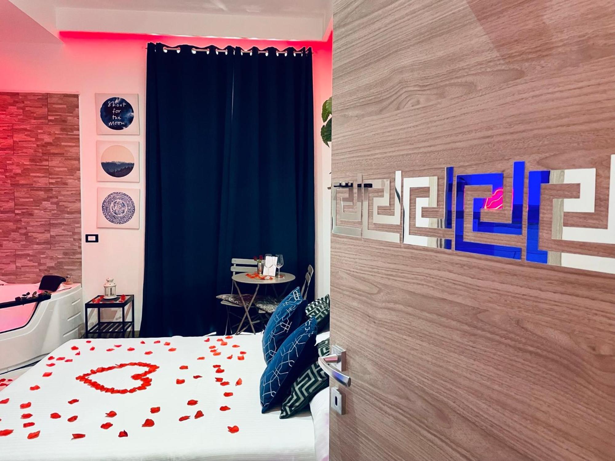 Matriosca Suites Рим Екстериор снимка