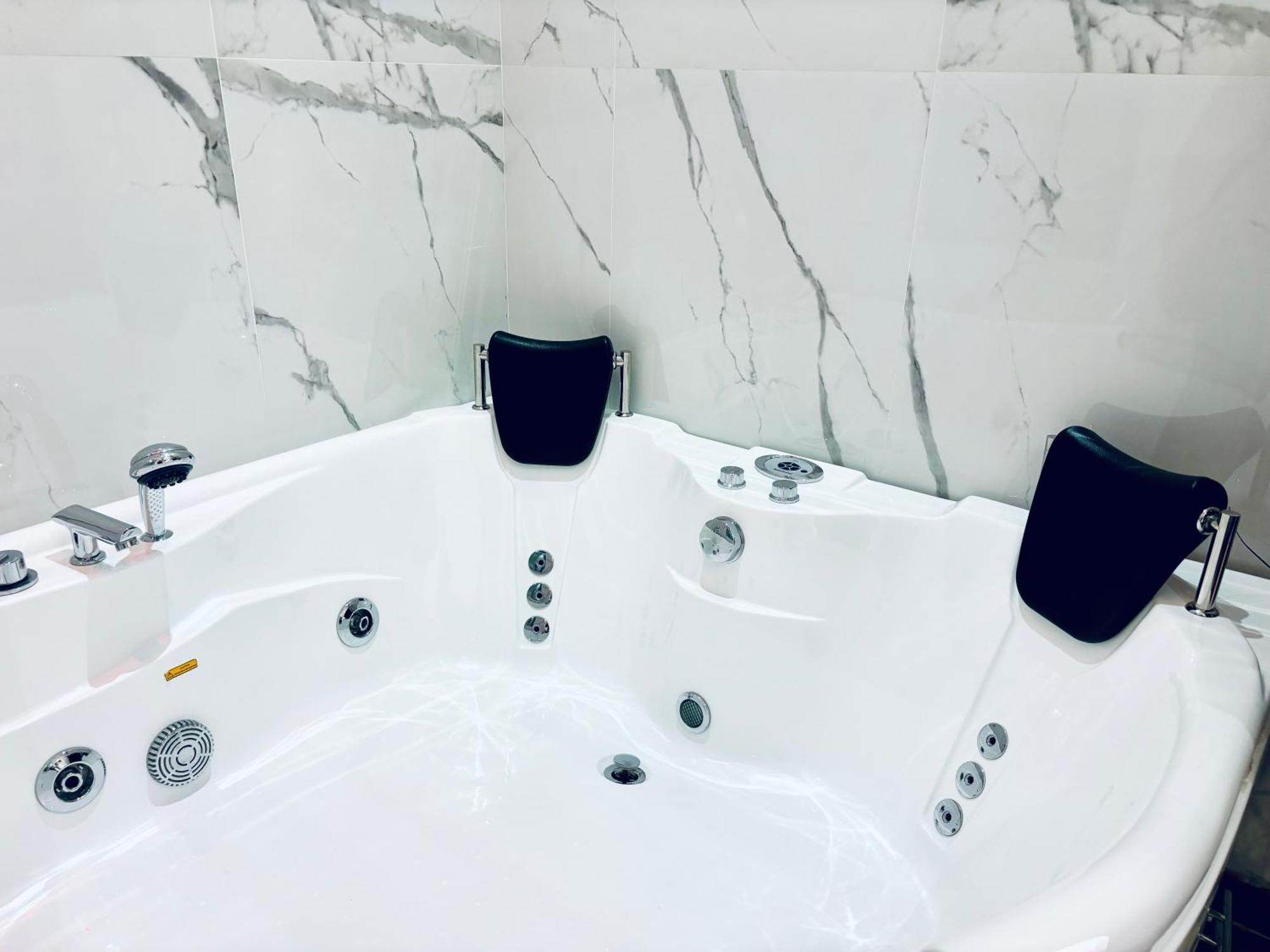 Matriosca Suites Рим Екстериор снимка