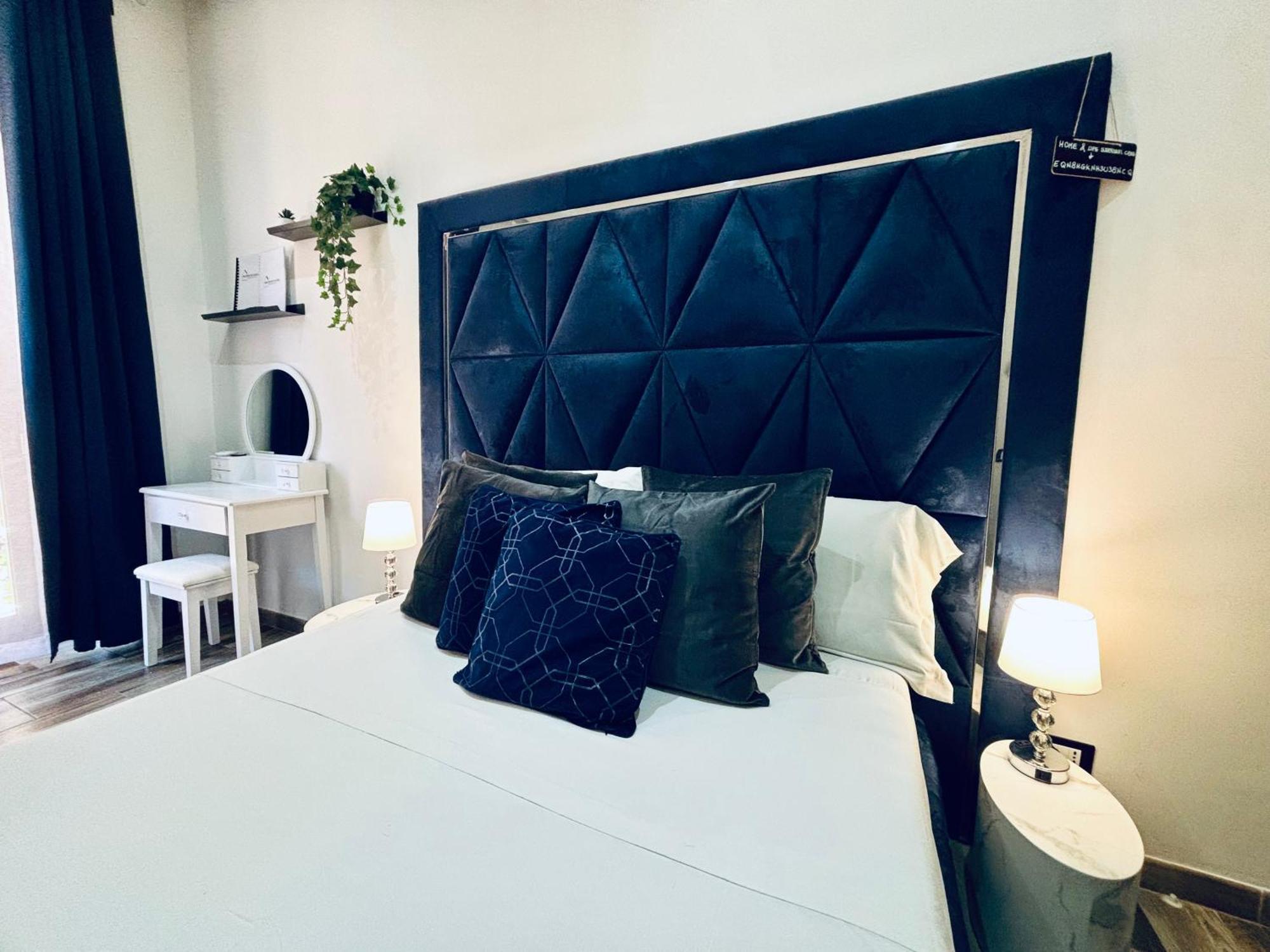 Matriosca Suites Рим Екстериор снимка