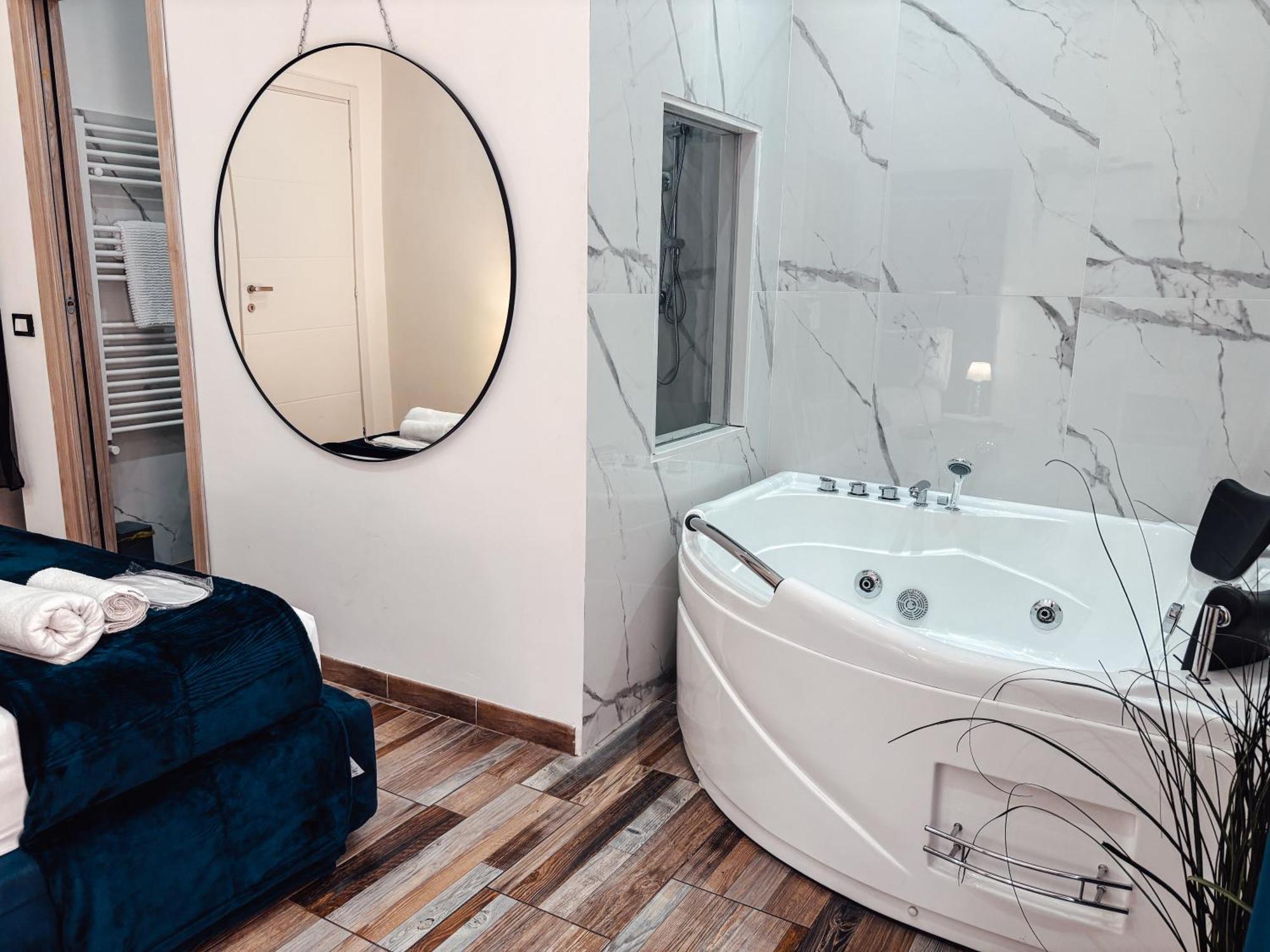 Matriosca Suites Рим Екстериор снимка