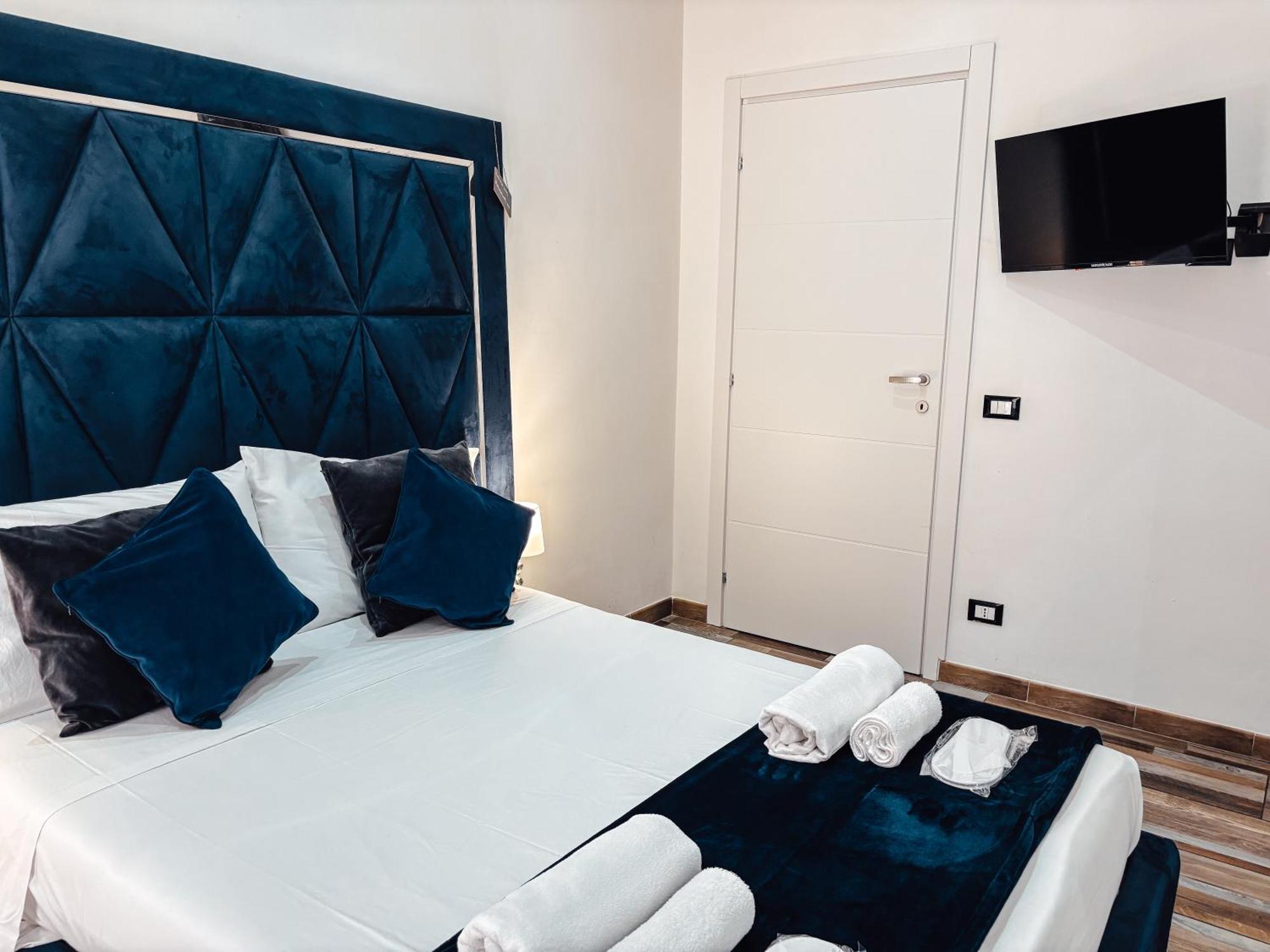 Matriosca Suites Рим Екстериор снимка